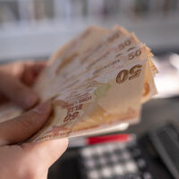 Протестите на КНСБ продължават: Служителите в градския транспорт в Русе настояват за 5% увеличение