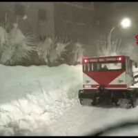 Зимна стихия: Части от Италия бяха затрупани с преспи сняг (ВИДЕО)