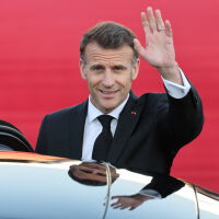 Макрон: Ормузкият проток не може да бъде отворен чрез сила, това би продължило вечно