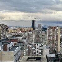 На покрива на 22-рия етаж: Как се озоваха младежи на ръба на 70-метров блок?