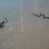 Войната в Близкия изток: Издирват пилота от сваления изтребител F-15