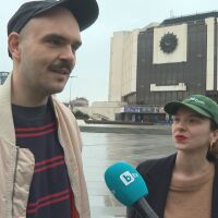 „Исках децата ни да се казват така“: Двойка, в която един мъж се влюби в Любов и взе фамилията ѝ