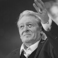 Почина поетът, композитор и певец Михаил Белчев