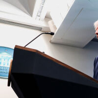 Доналд Тръмп: Иран може да бъде елиминиран за една нощ и това може да стане във вторник