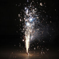 В Гърция задържаха 7 души след пожар при приготвяне на самоделни фойерверки