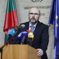 Андрей Янкулов внася искане за дисциплинарно производство срещу Емилия Русинова