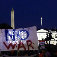 Иран ще прибира по 1 милион долара такса за всеки кораб, който преминава през Ормузкия проток 