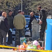 Откриха тяло в контейнер за боклук в Пловдив