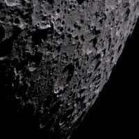 Екипажът на Artemis II видял рядко явление - разбиване на метеорити на лунната повърхност