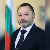 Николай Найденов: Малкият бизнес е смачкан заради монопол в пътната помощ