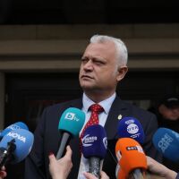 Емил Дечев: Кметове са замесени в схеми с помощи и купуване на гласове