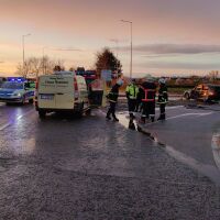 Катафалка с покойник се вряза в кола на изхода на Русе (СНИМКИ)