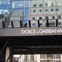 Основателят на Dolce & Gabbana подаде оставка