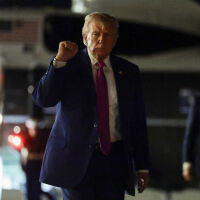 Тръмп: Най-големите танкери в света идват към САЩ, за да се заредят с най-добрия и "най-сладък" петрол