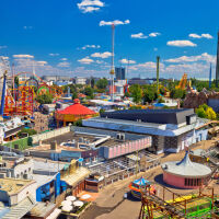 Петима души са ранени, след като увеселително влакче дерайлира във Виена