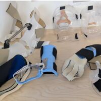 „Аз съм Мелани. Жива съм. Строя нов живот върху изгорели основи"