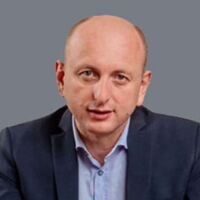 „Разпадаща се власт“: Правителството на Черна гора е разтърсено от афери - от сексскандали до корупционни действия