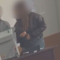 „Ферди ще ни каже къде да натиснем“: Видео от с. Великденче показва изборно нарушение