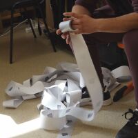 Денят на изборите: Охрана на вота с дрон, машини с бели разписки и инцидент с член на СИК (ОБЗОР)