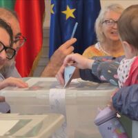 Вотът зад граница: Рекордна избирателна активност в САЩ и Германия