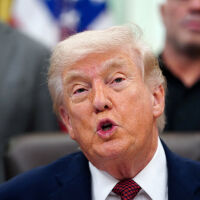 Тръмп: Извличането на иранския уран ще бъде дълъг и сложен процес