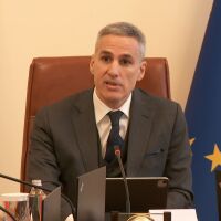 Гюров: Връщаме на данъкоплатците 1,4 милиарда евро от банката-касичка на старата власт