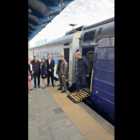 Принц Хари направи неочаквано посещение в украинската столица Киев