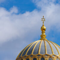 „Да прегазим синагога“: 18-годишно момиче си постави за цел да убие възможно най-много евреи