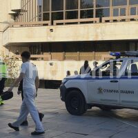 Столична община с позиция за трагичния инцидент с падналото момче от сградата на НДК