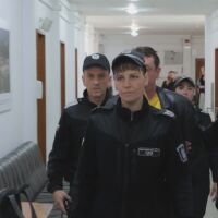 Шофьорът на преобърналия се рейс край Малко Търново остава в ареста 