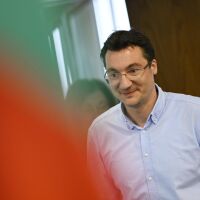 Крум Зарков получи вот на доверие от Националния съвет на БСП
