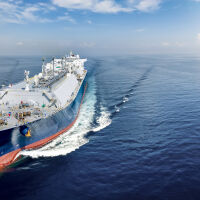 САЩ задържаха кораб от „сенчестия флот“ на Иран в Арабско море