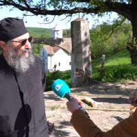 Десетки доброволци се включиха в облагородяването на Добродолския манастир