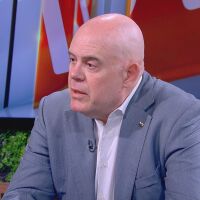 Поискали от Гешев да прекрати дела, свързани с Борисов. Прокуратурата била предадена на политиците