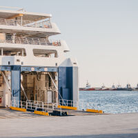 Пътуване в Гърция за 1 май? Стачка блокира транспорта 