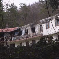 Блокадата на пътя към „Петрохан“ падна: Вижте хижата отблизо (ВИДЕО И СНИМКИ)