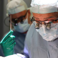 Битка за живот: Лекари спасиха 9-годишно дете след изключително сложна операция