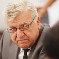 Манол Генов за НПО-то на Калушев: Влизали са с пистолета на кръста в министерството 