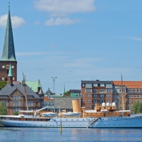 Голямо търсене в Израел за самолетни билети до Кипър. Цените им - незапомнено високи