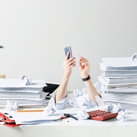 Над 840 000 души умират всяка година заради стрес на работните си места