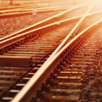 Скална маса удари локомотив: Свлачище спря влаковете между Царева ливада и Трявна