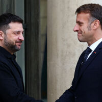 Зеленски на среща с Макрон: Украйна и САЩ определиха вчерашните преговори като "продуктивни"