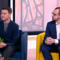 Протестиращи и провокатори - говорят репортерите от мястото на многохилядния протест в София