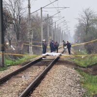 16-годишно момче загина, след като беше прегазено от локомотив