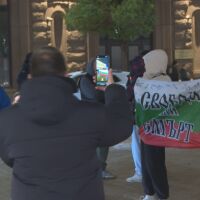 Спонтанни протести в София, Сливен и Монтана със скандирания „оставка“ и „революция“