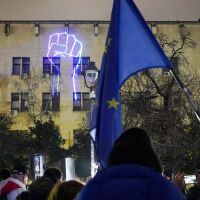 Протести срещу властта в София и страната и тази вечер