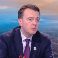 Икономист: Коригираният бюджет повтаря стария и не решава ключовите структурни проблеми