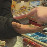 Eврото и рестото: Как купувачите и търговците се подготвят за новата валута?