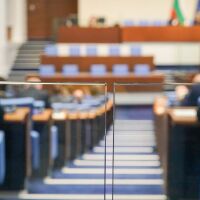 „Маркет ЛИНКС“: 6 партии в НС, ако изборите са днес. ГЕРБ са първи, но със спад. Втори са ПП-ДБ