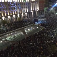 НА ЖИВО: Протестите срещу властта. Хиляди се събраха на площад „Независимост“